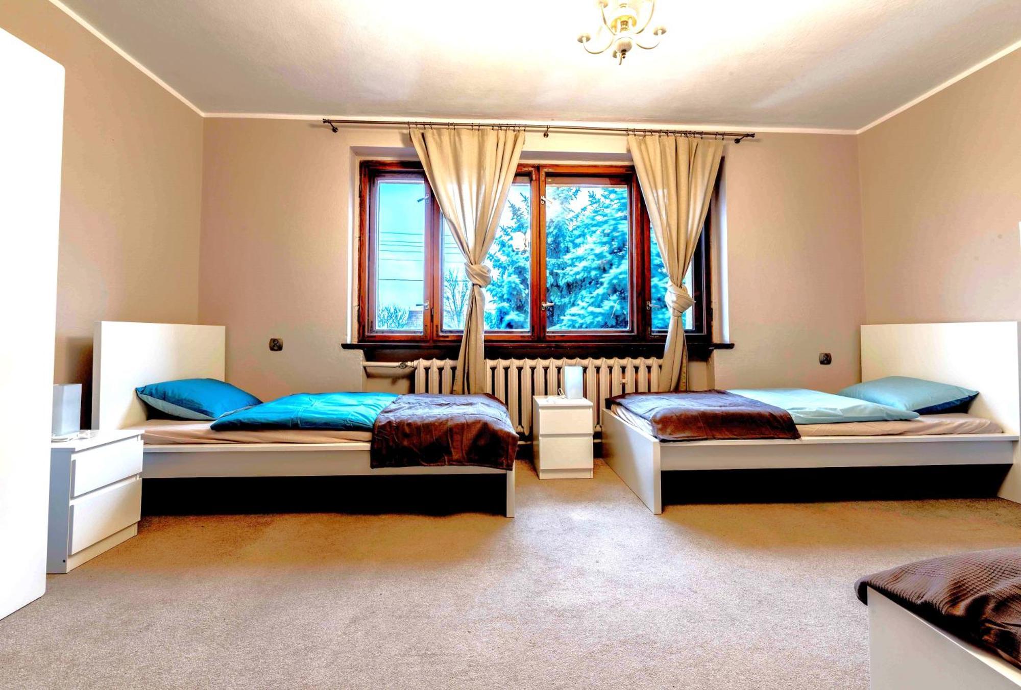 Hostel Milicka Вроцлав Экстерьер фото