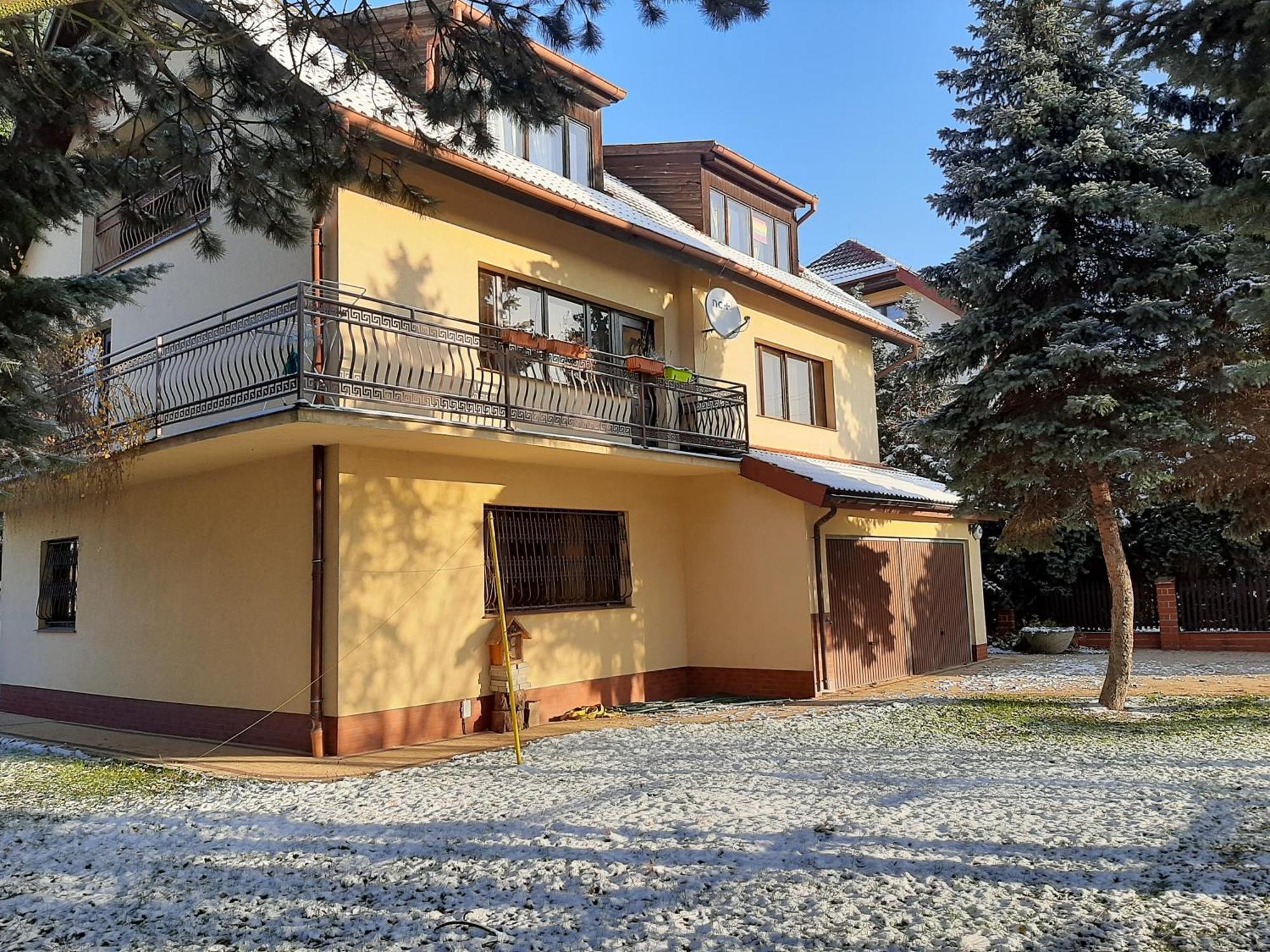 Hostel Milicka Вроцлав Экстерьер фото