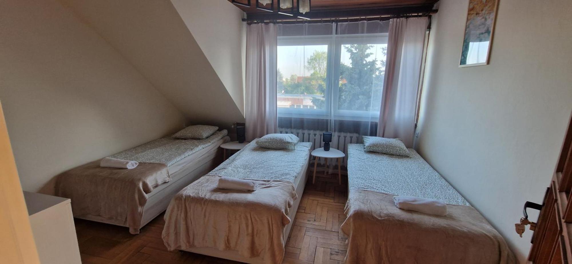 Hostel Milicka Вроцлав Номер фото